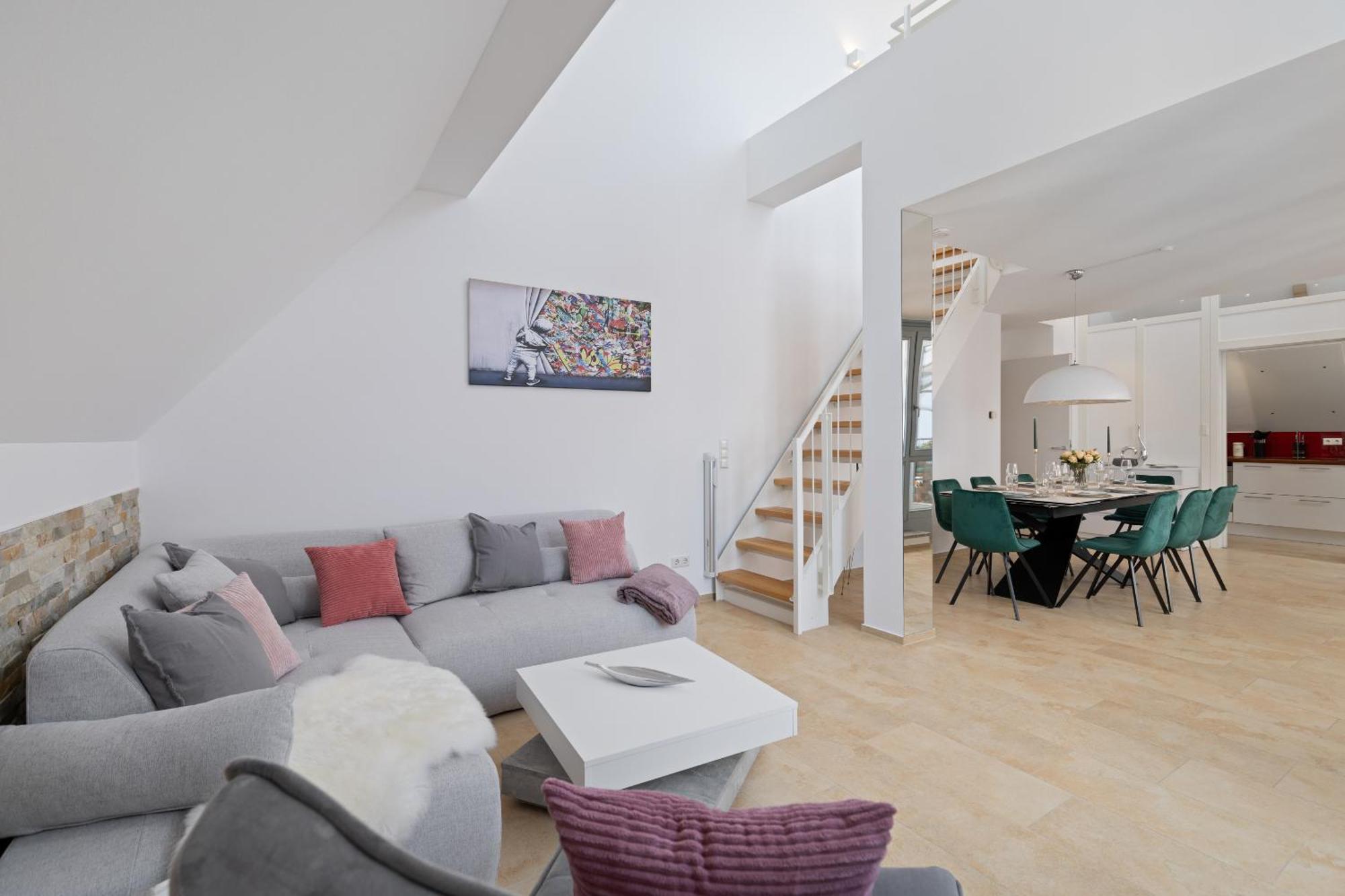 Helloflats - Luxus-Penthouse - Balkon - Parking - Zentrum - Therme - Naehe Flughafen Muc Erding Buitenkant foto
