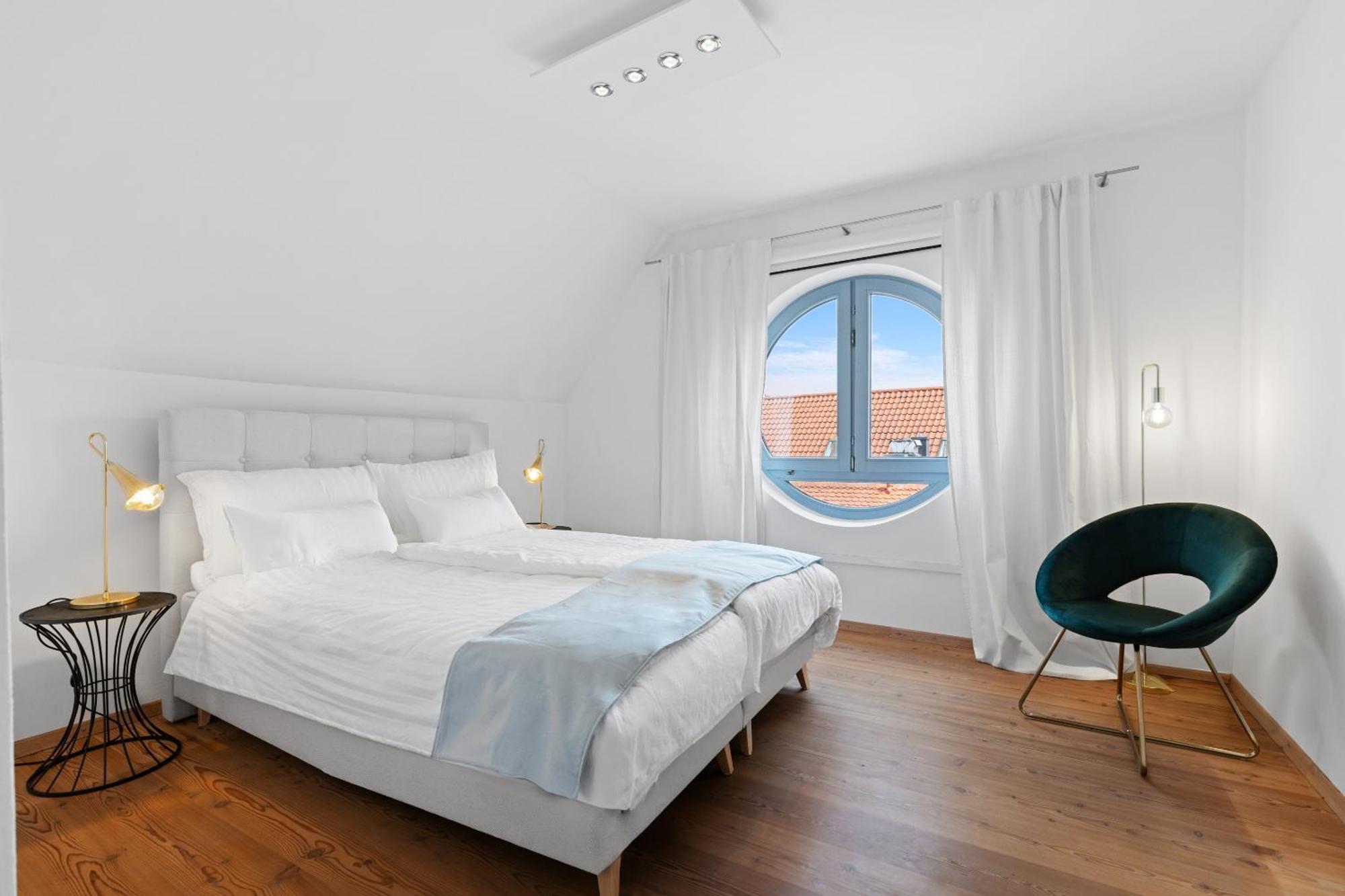 Helloflats - Luxus-Penthouse - Balkon - Parking - Zentrum - Therme - Naehe Flughafen Muc Erding Buitenkant foto