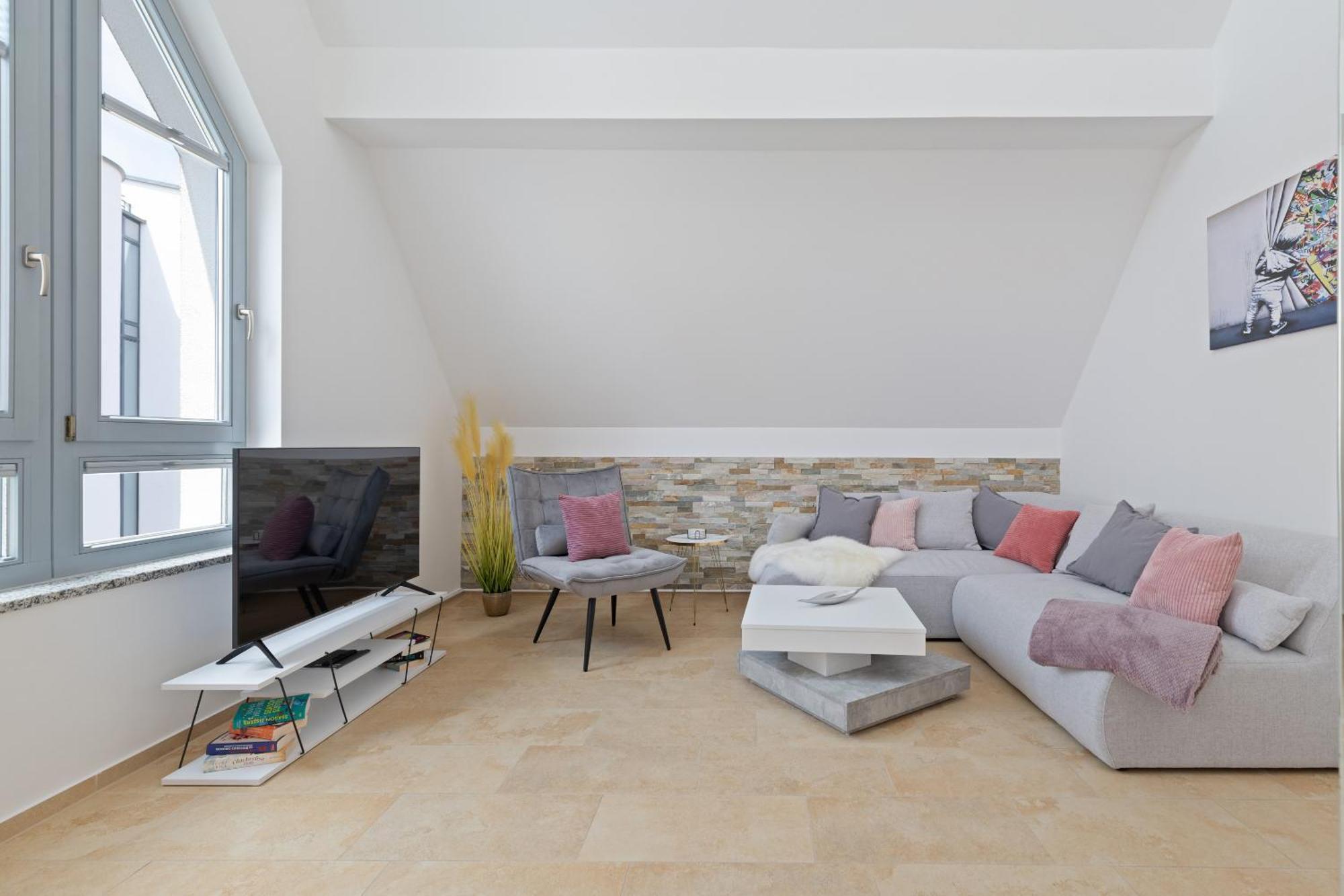 Helloflats - Luxus-Penthouse - Balkon - Parking - Zentrum - Therme - Naehe Flughafen Muc Erding Buitenkant foto
